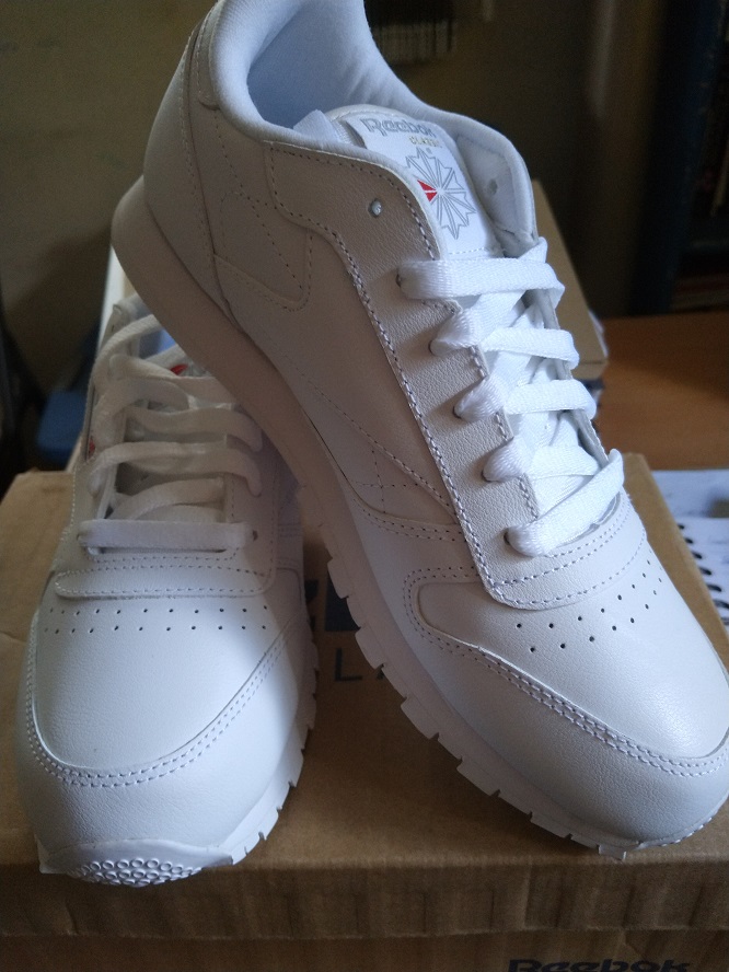 ver tenis reebok clasicos